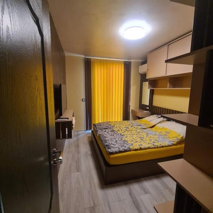 Fully Furnished Apartment-B7 Varna ภายนอก รูปภาพ